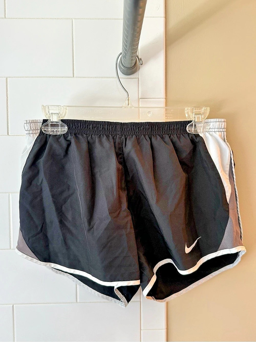 Nike Tempo Dri-FIT Running Shorts Black & Gray